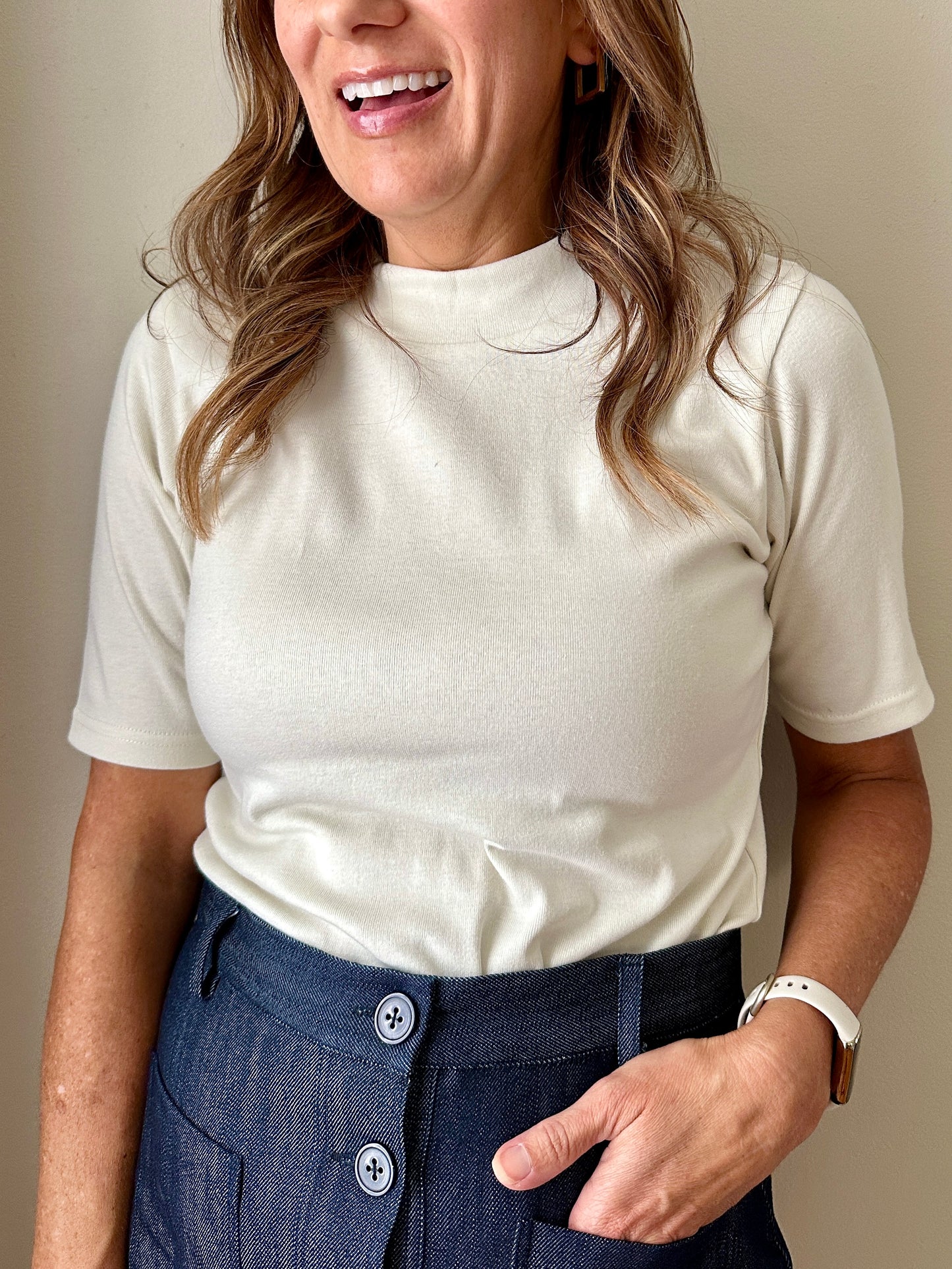 Elbow Sleeve Mock Neck