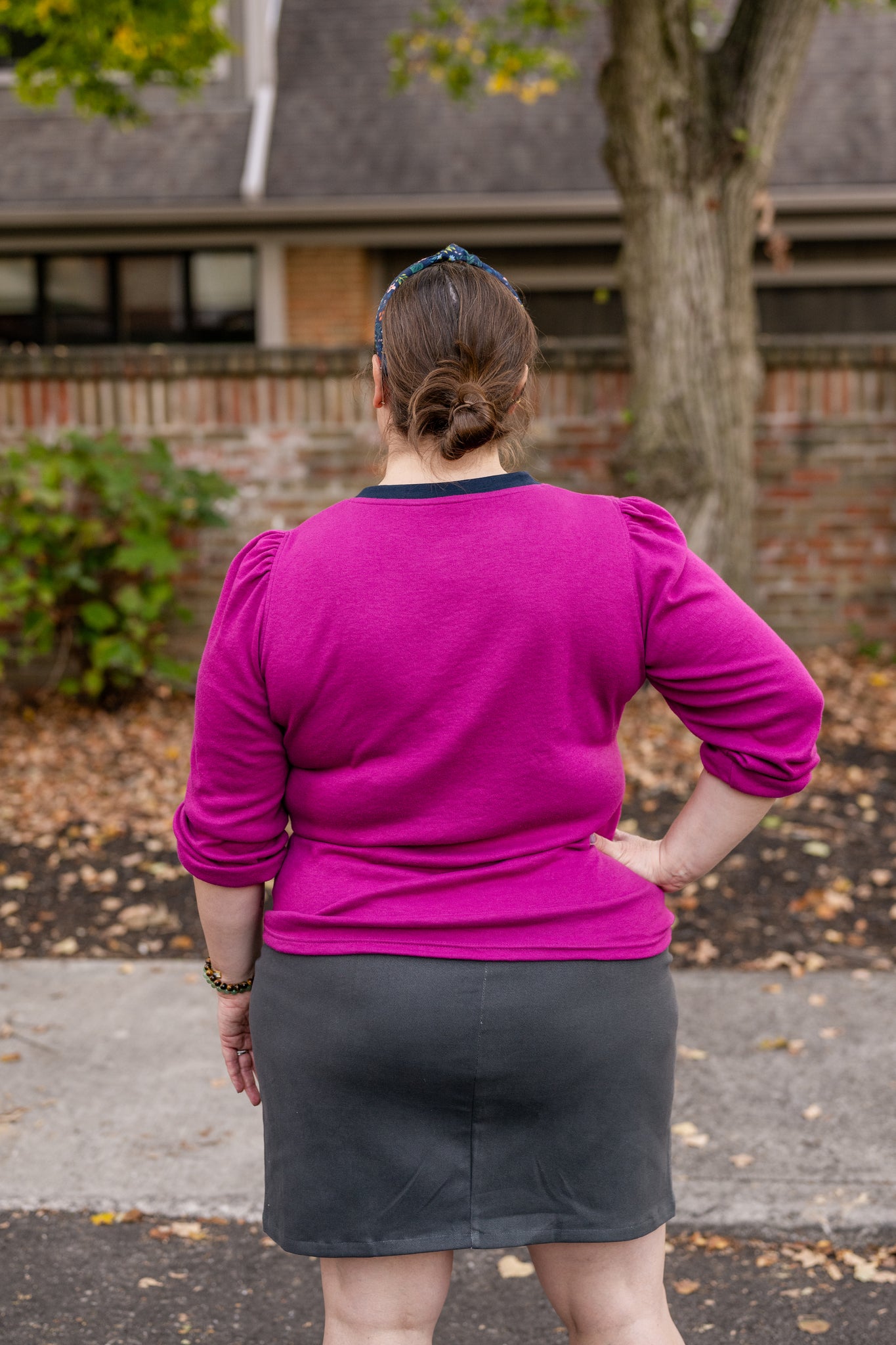 Contrasting V- Neck Top