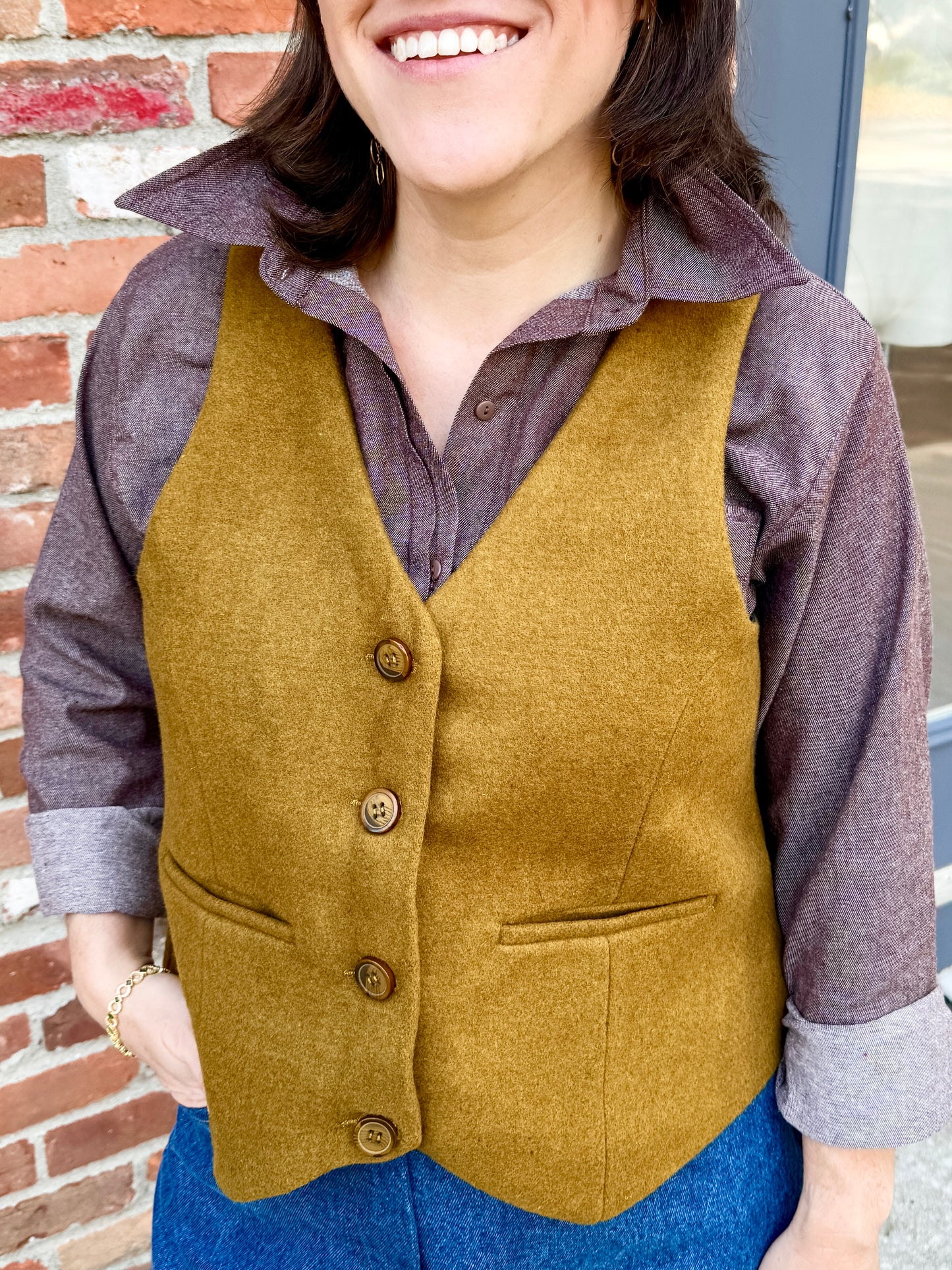 Button-Front Vest (camel)