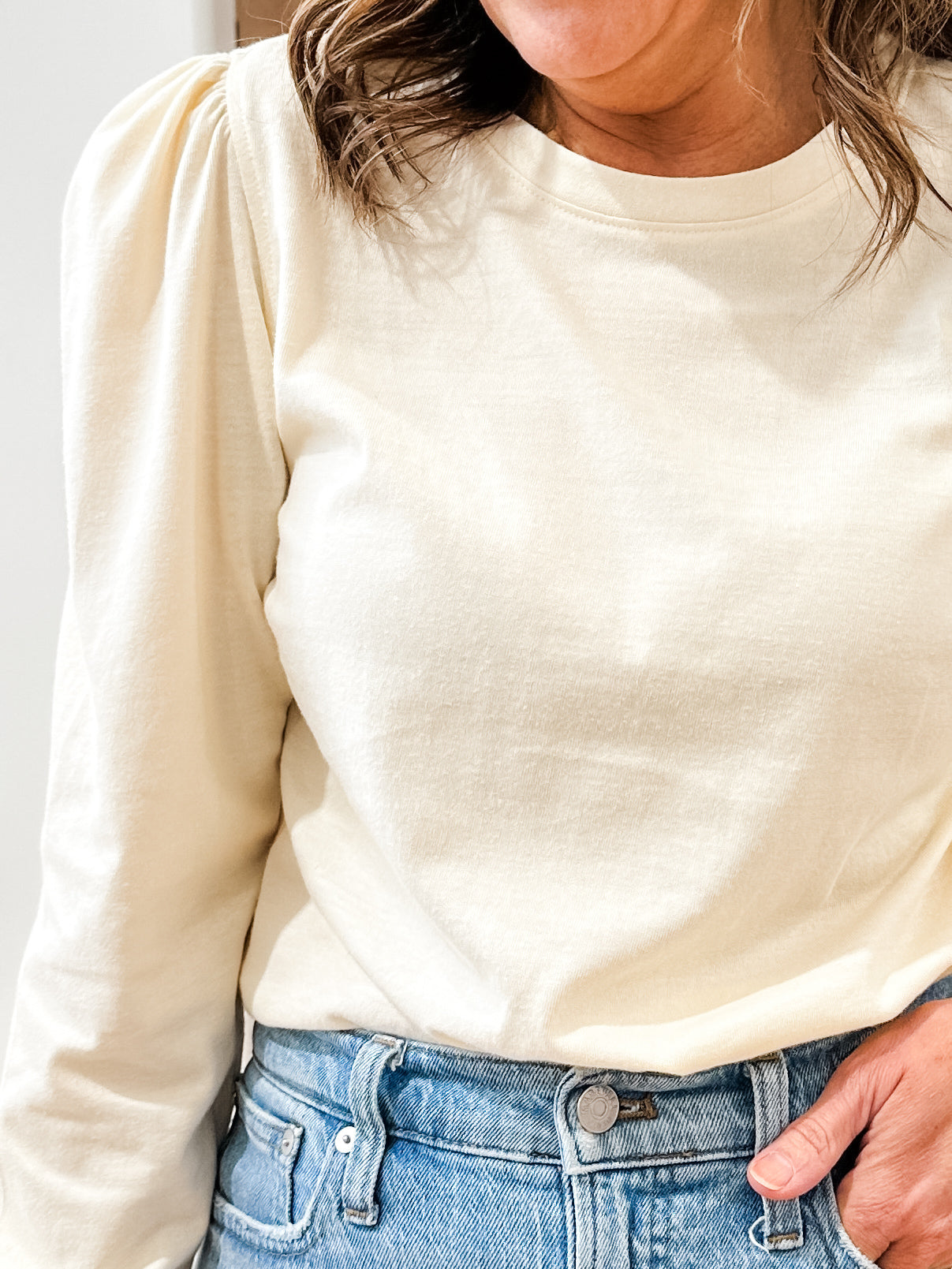 Puff Sleeve Pull Over Top