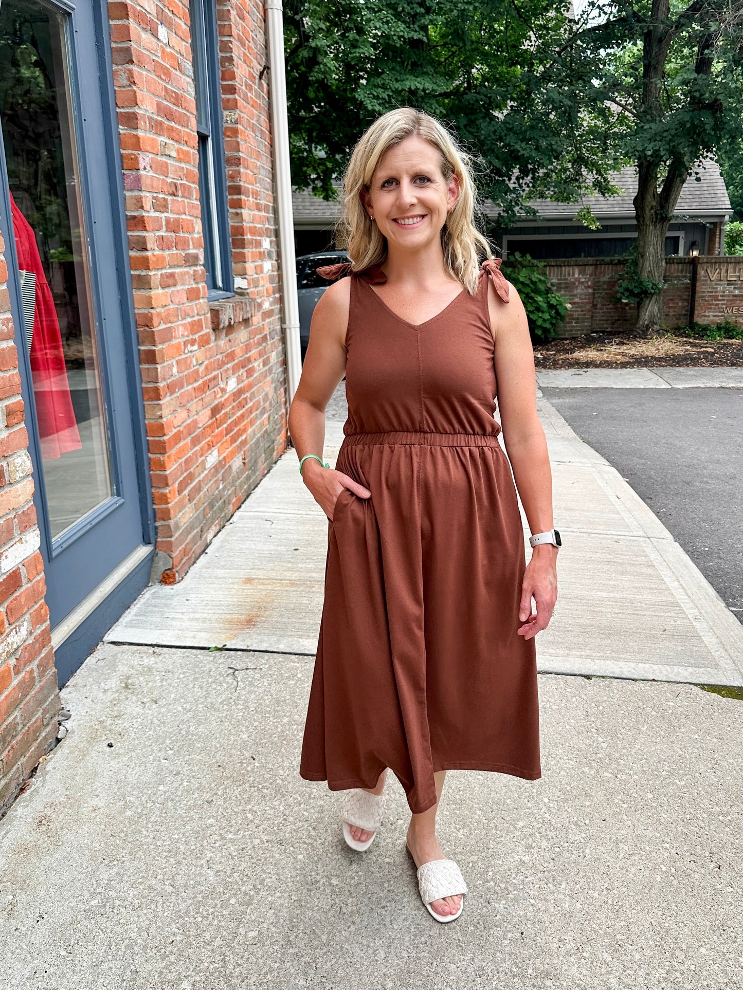 Shoulder Tie knit dress