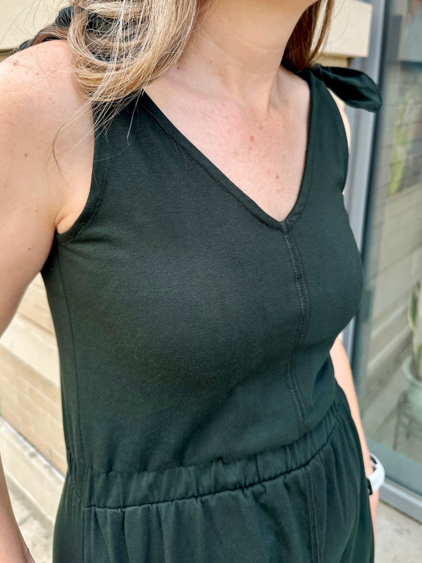 Shoulder Tie knit dress