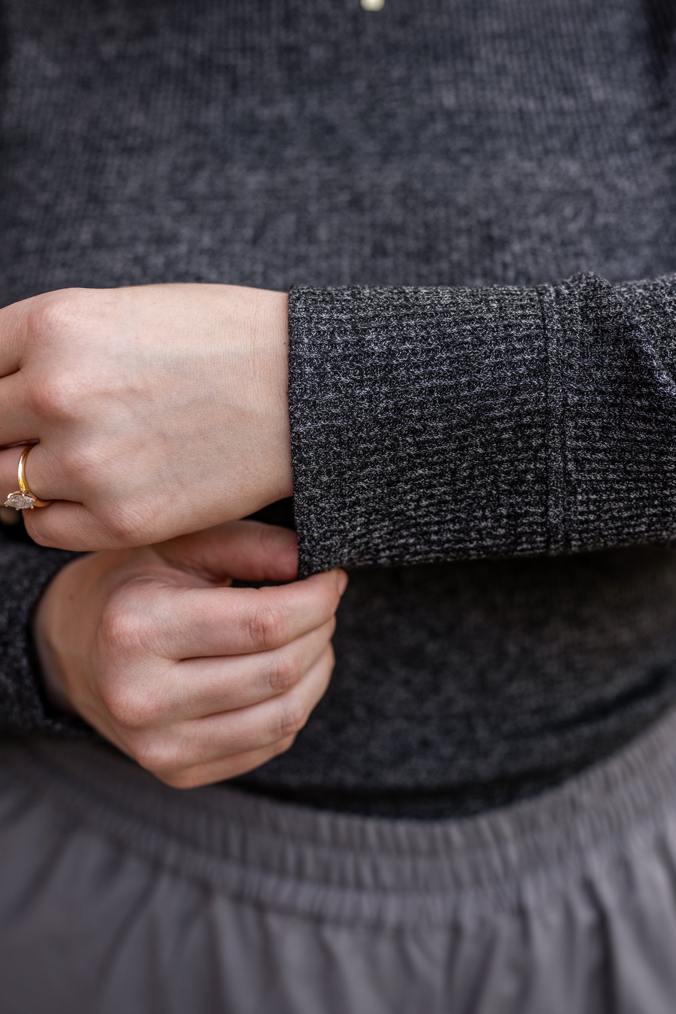 Puff Sleeve Pull Over Sweater