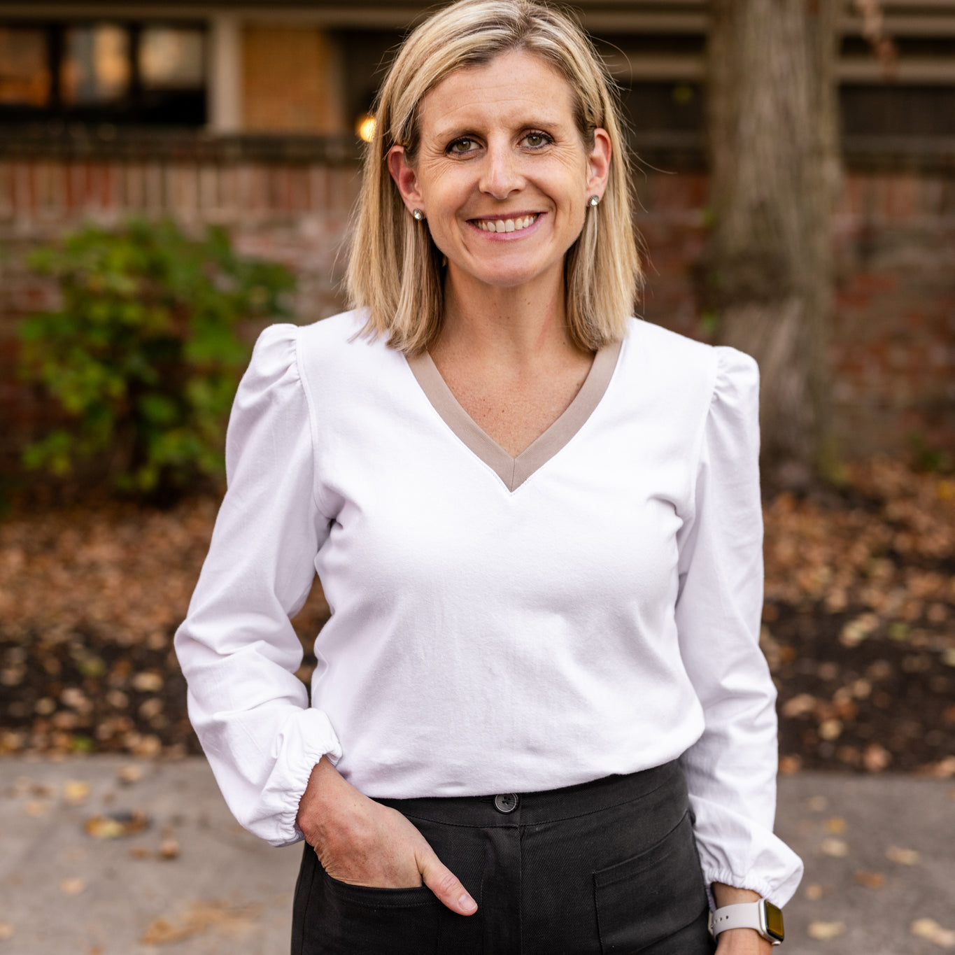 Contrasting V- Neck Top