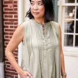 Sleeveless Pleated Dress