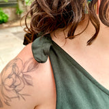 Shoulder Tie knit dress