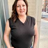 sleeveless knit vest top