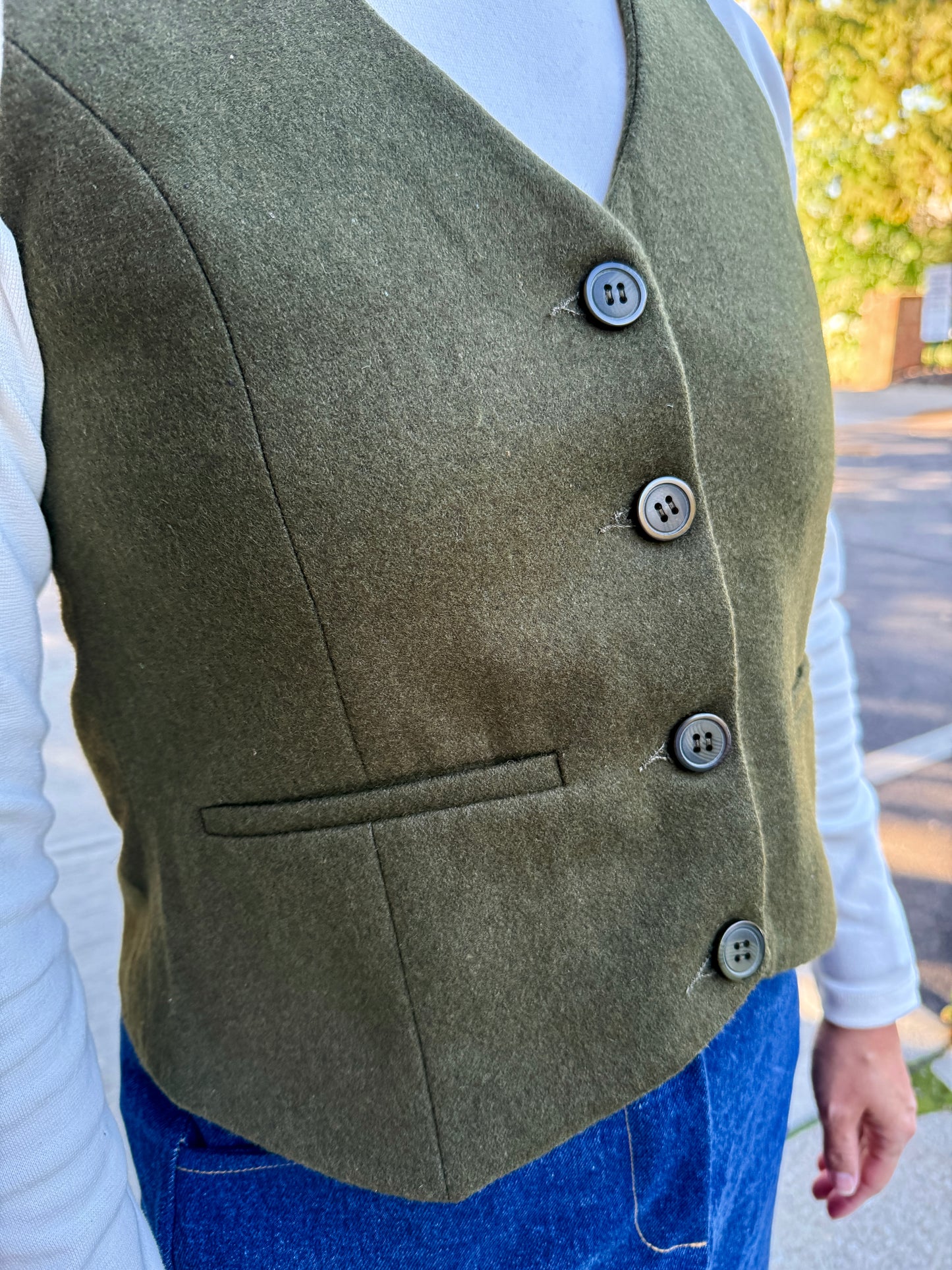 Button-Front Vest (rifle green)