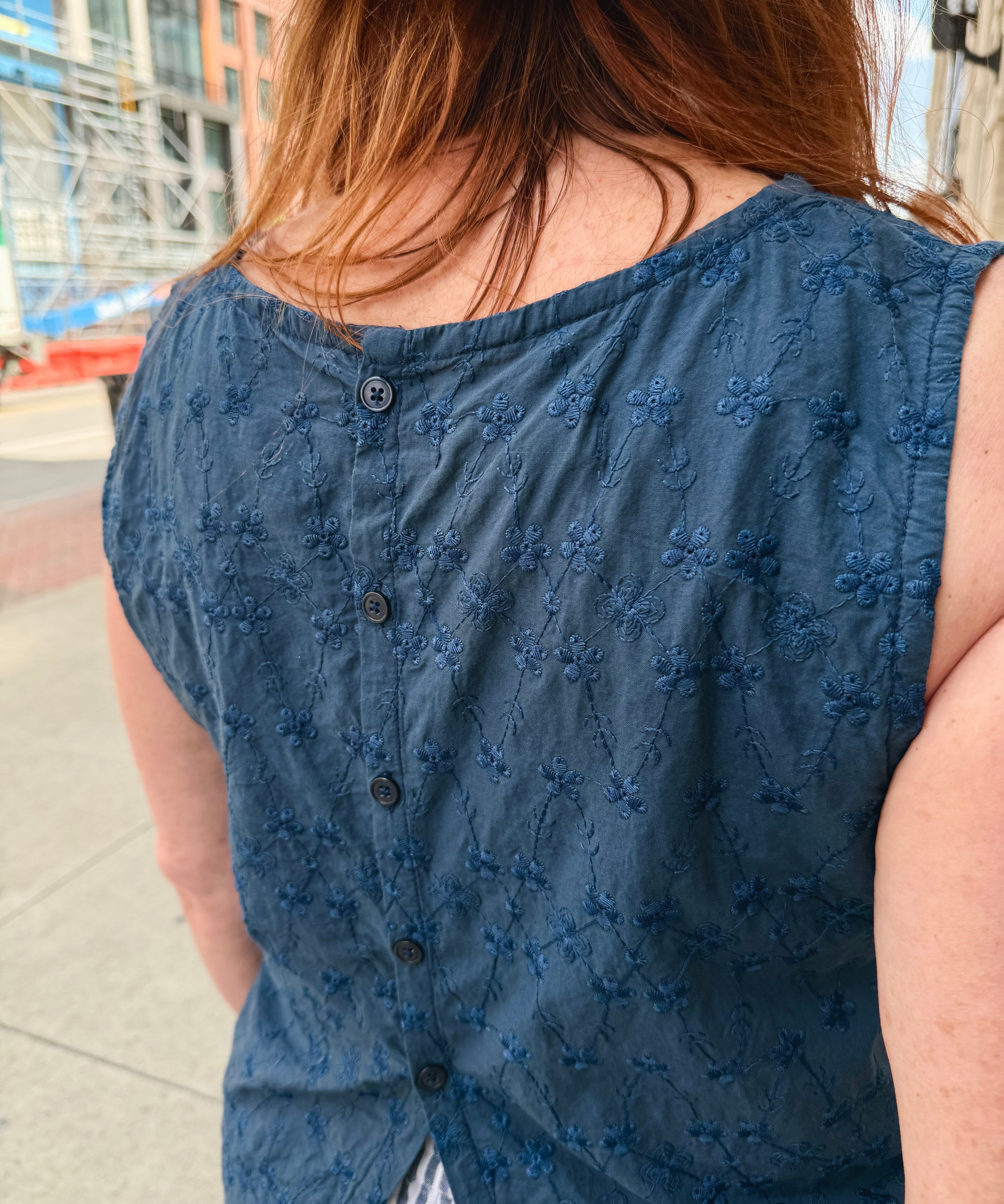 Eyelet Tank