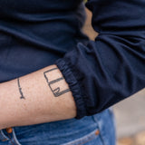 Contrasting V- Neck Top