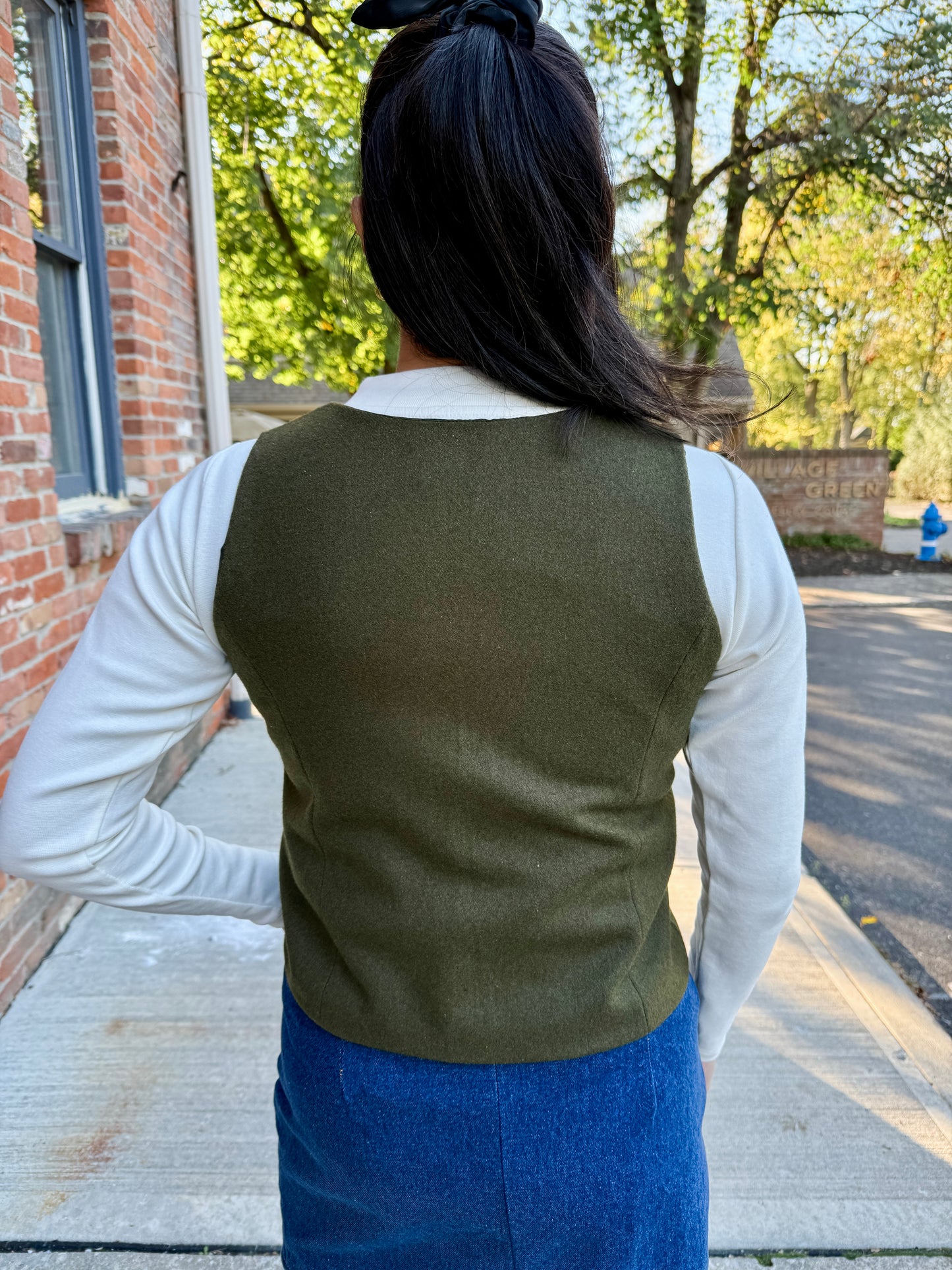 Button-Front Vest (rifle green)