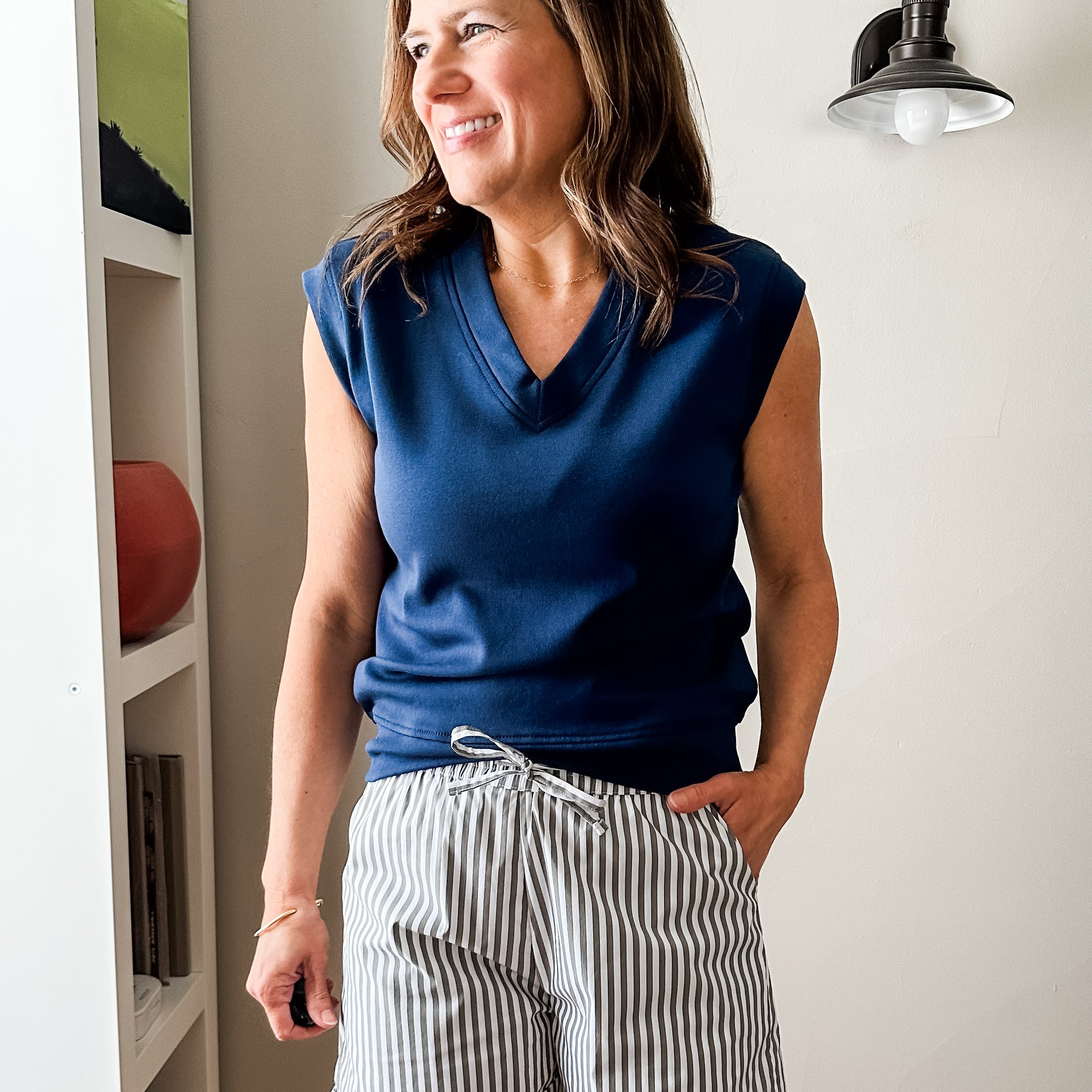 sleeveless knit vest top