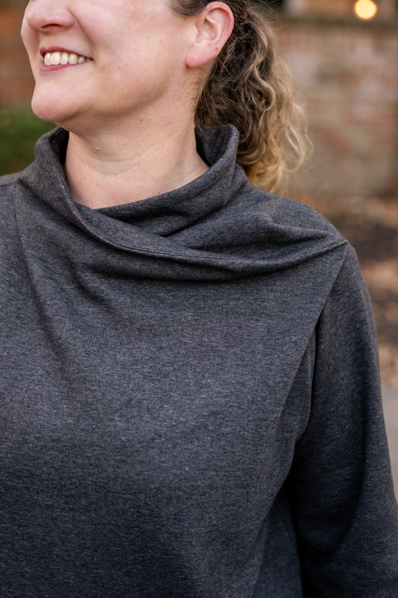 Twist Neck Pull-Over