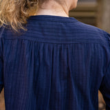 Donna Collarless Blouse