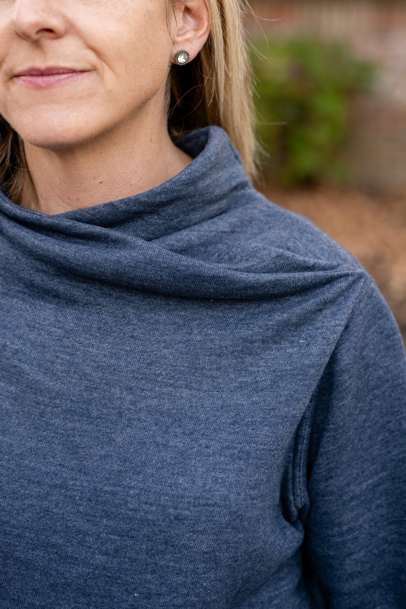 Twist Neck Pull-Over