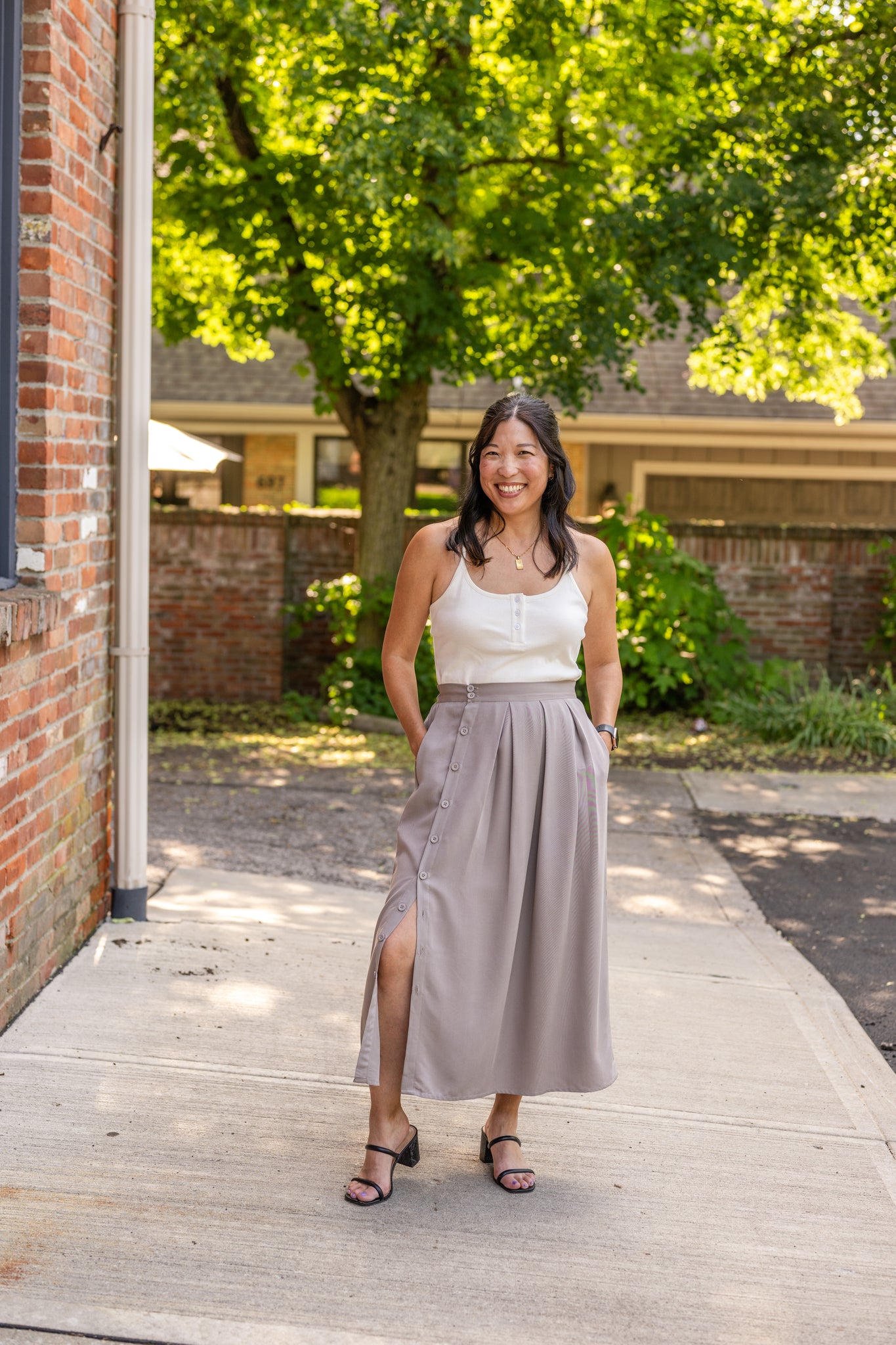 Cross Back Button Tank