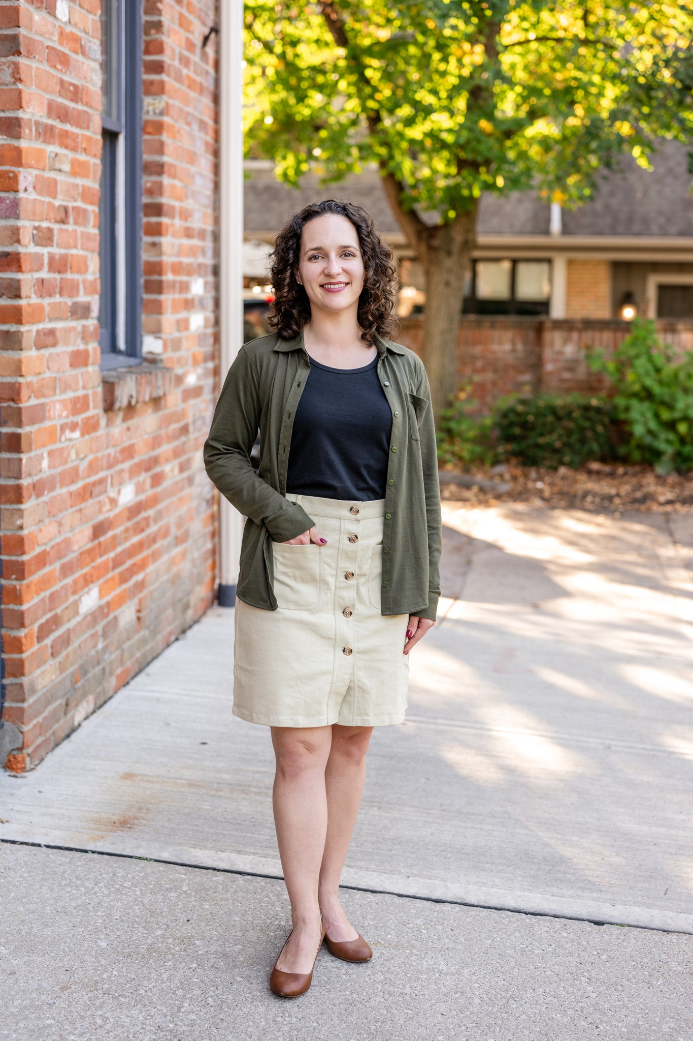 Leah' Stretch Denim Skirt in Olive – The Main Street Exchange