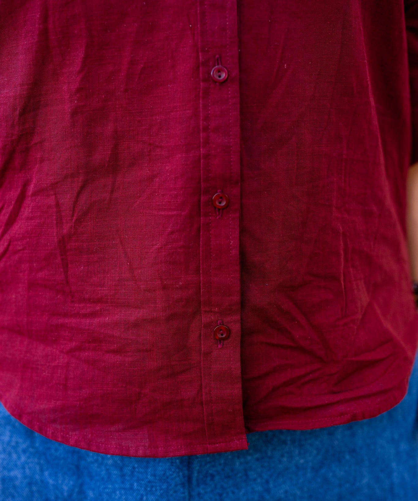 Push-Up Sleeve Button-Up