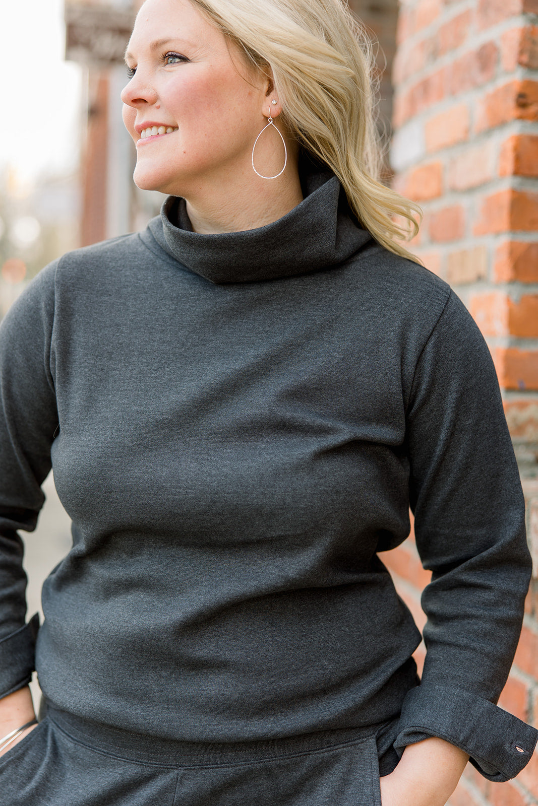 Ponte II Long Sleeve Mock Neck with Cuff and Pant - Charcoal