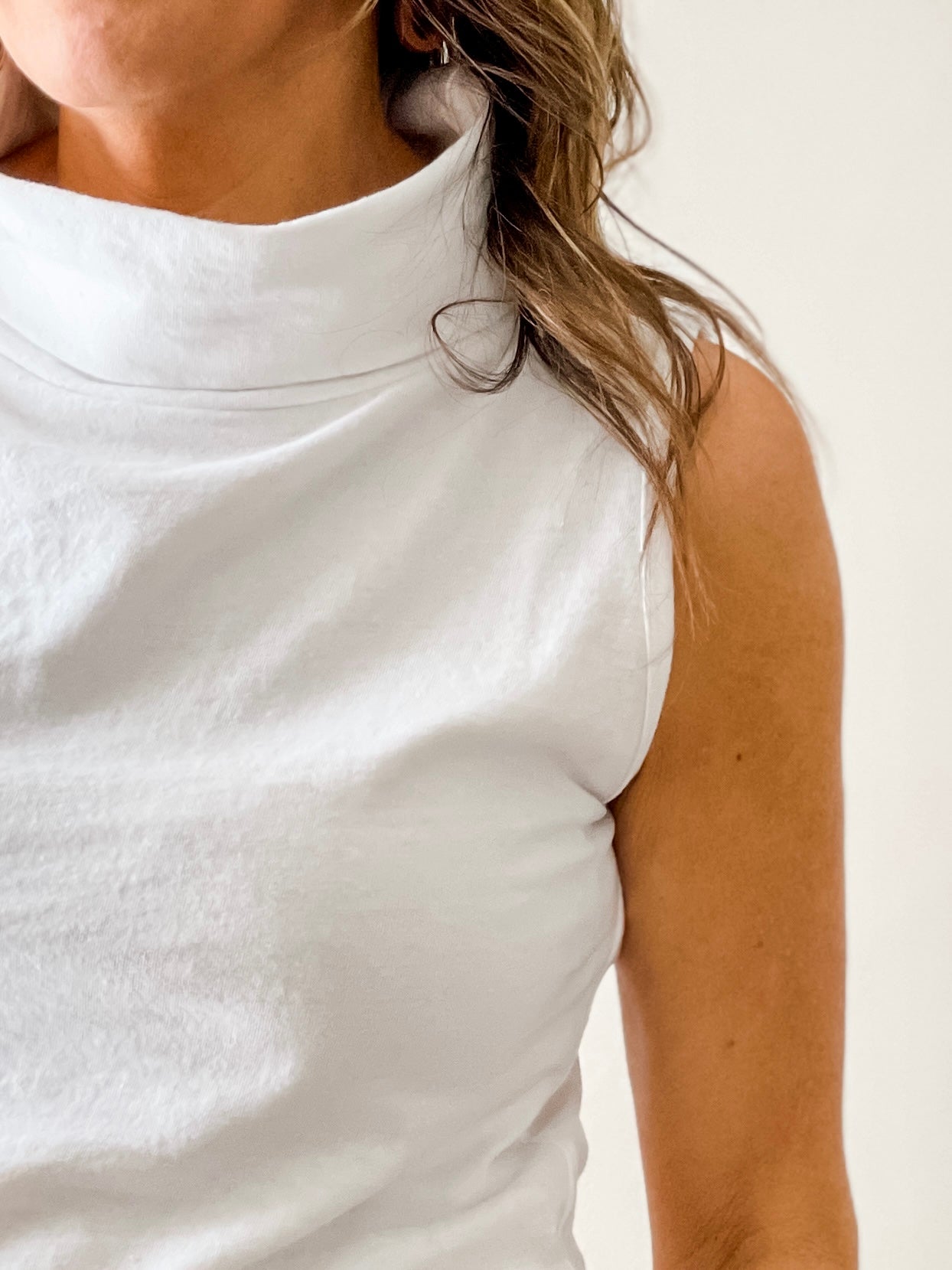 Sleeveless Mock Neck - White